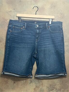 GAP Women's Indigo Denim Bermuda Shorts